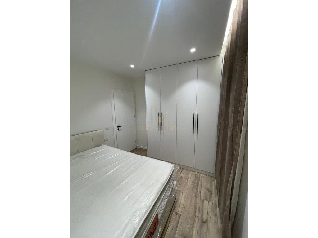Apartament 2+1 me qera tek Univers City 4