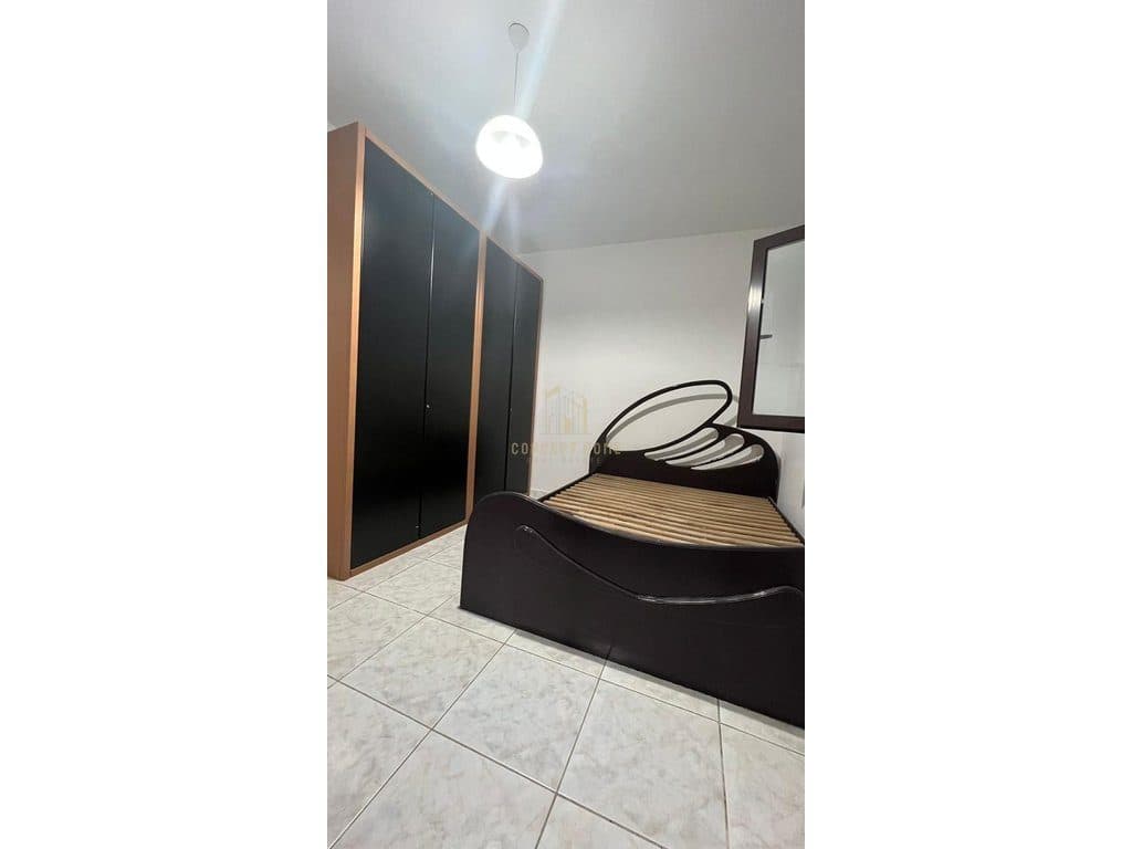 Shtepi Private 2+1 Me Qira në Kombinat, Tiranë - 40.000 leke | 150 m² 3