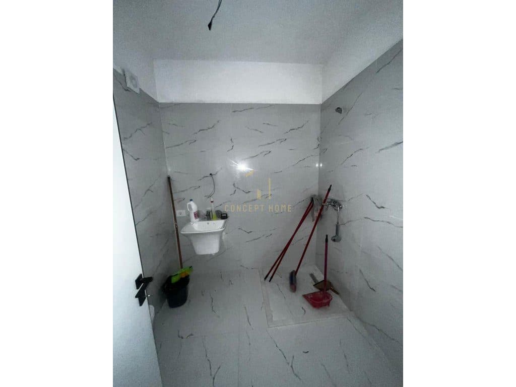 Shitet apartament 2+1+2 ne Kamez (White POWER SHPK) 3