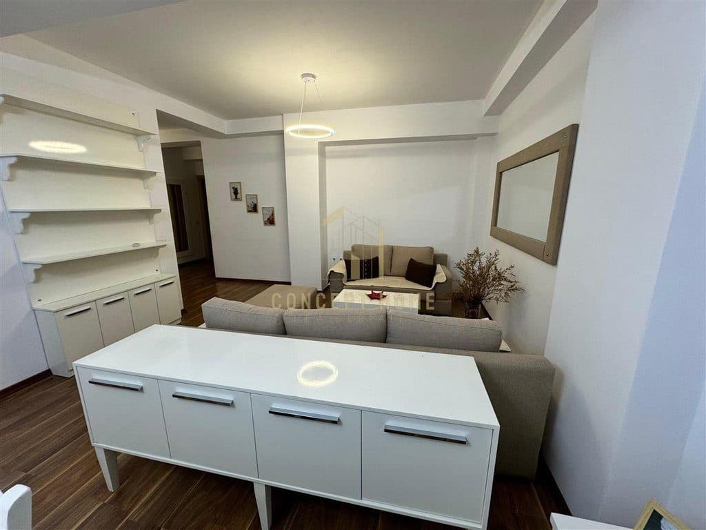 Jepet me qera apartament 3+1+2 tek Liqeni i thate 3