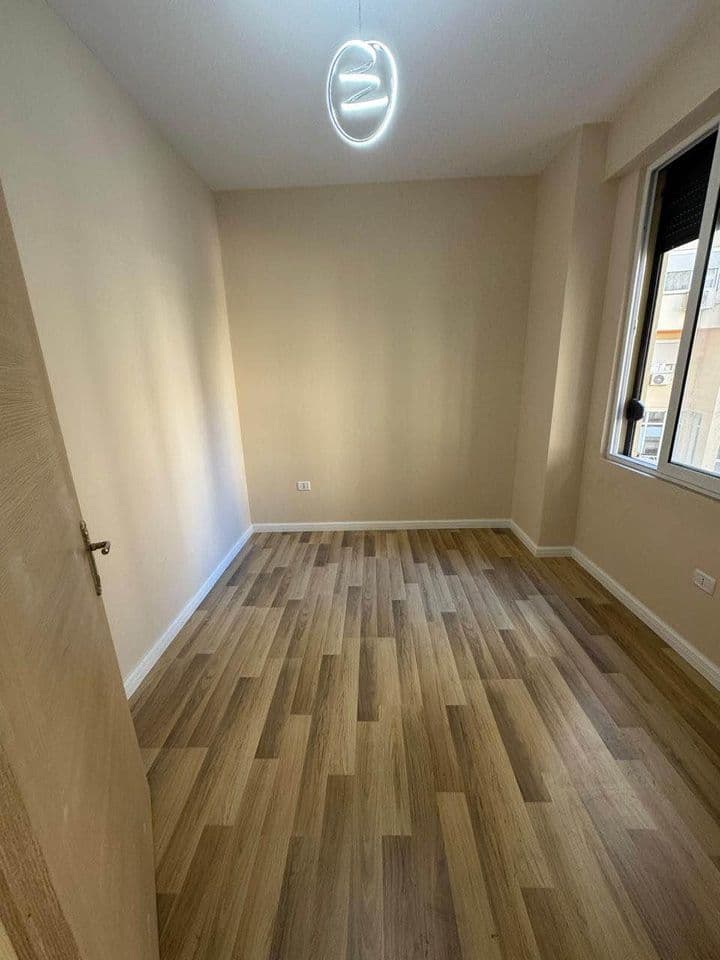 Shitet apartament 2+1 ne Astir 2