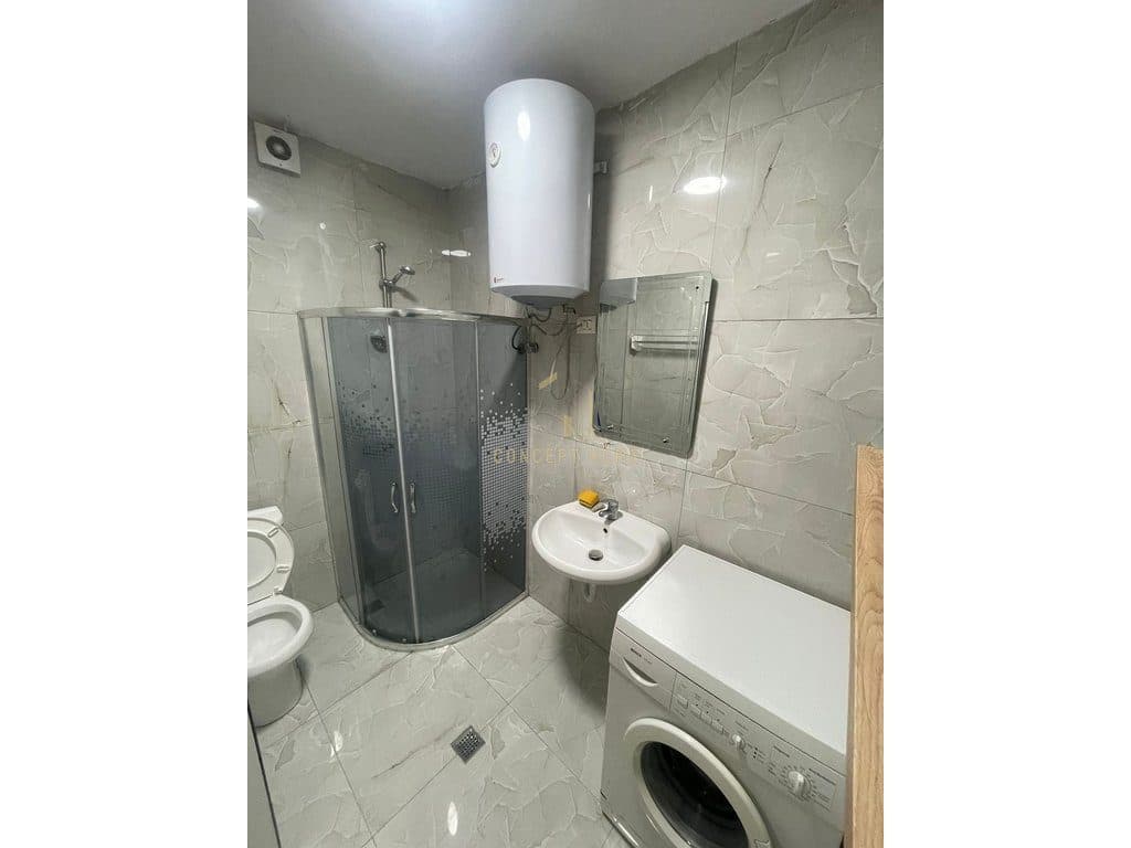 Shitet Apartament 2+1 ne Komuna e Parisit/156.000 euro 3