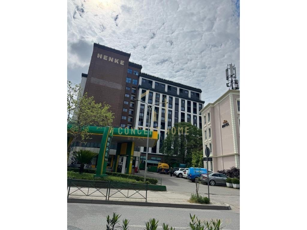 Shitet apartament 1+1 tek Rruga e Kavajes