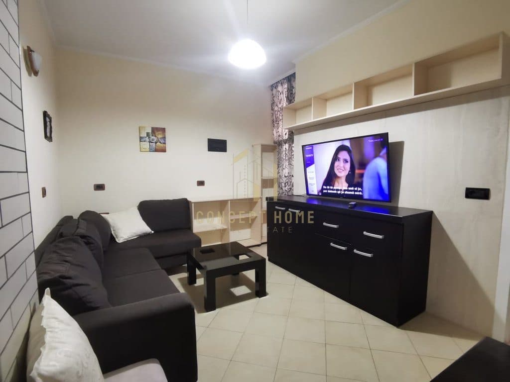 Jepet me qera Apartament 1+1: Bulevardi Ri