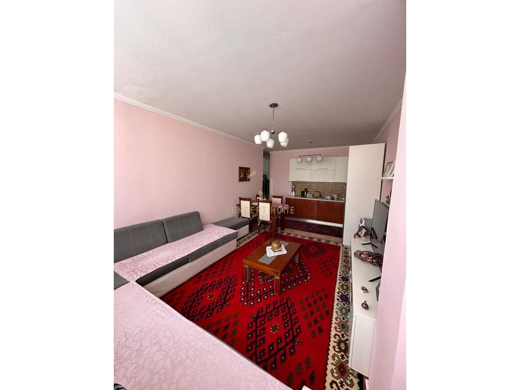 Apartament 2+1 për Shitje tek Komuna e Parisit, Tiranë - 175000€ | 74.6 m² 2