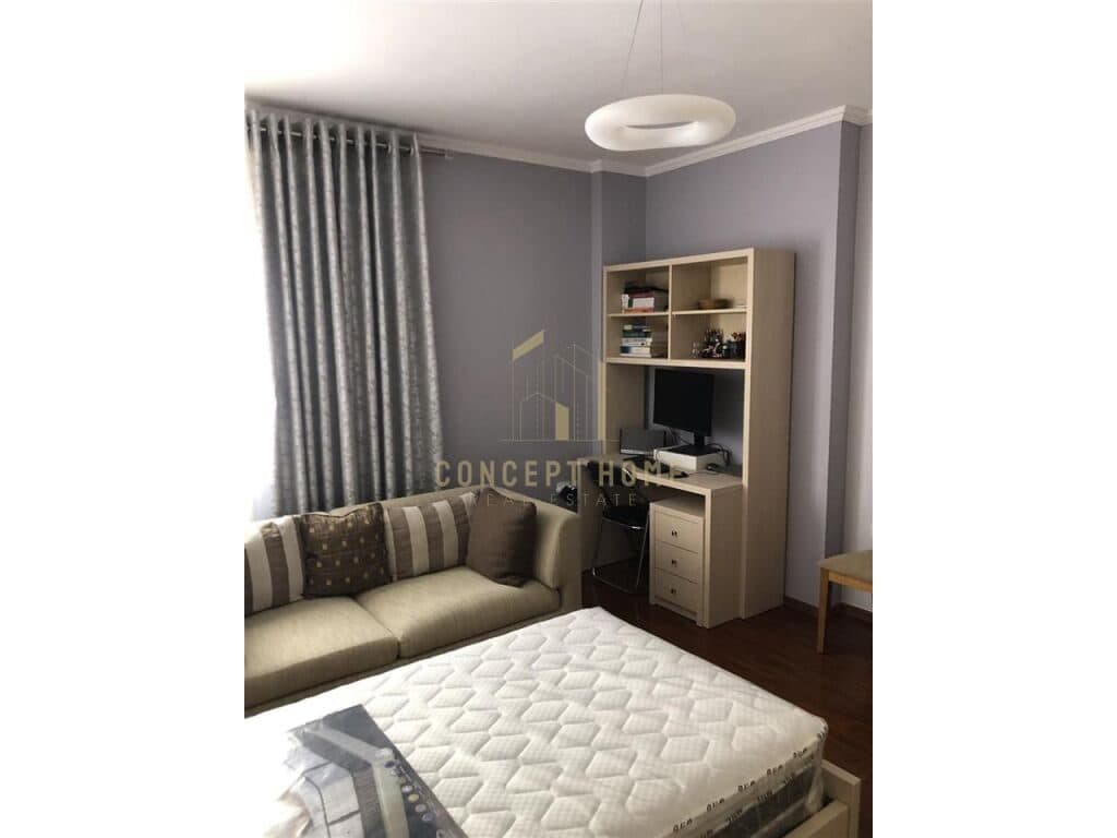 Apartament 3+2 për qira në Myslym Shyri, Tiranë - 1300€ | 150 m² 4