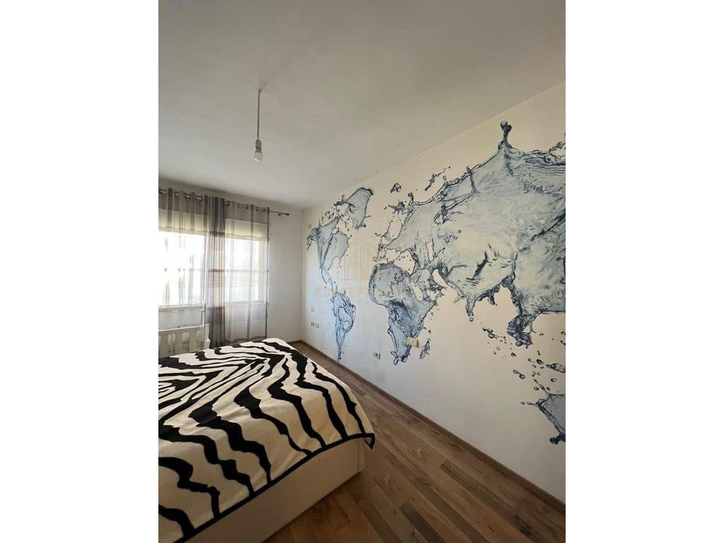 Jepet apartament 1+1 me qera ne 4