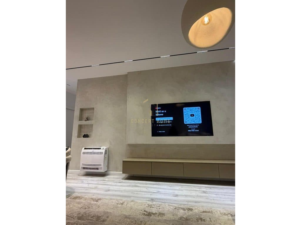 Jepet me qera apartament 2+1+P ne 5 Maj 4