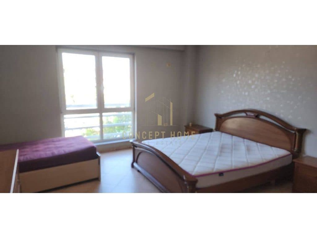 Jepet me qera apartament 1+1 tek Bulevardi i ri 3