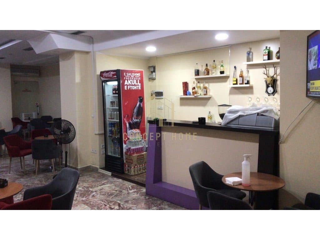 Shitet ambient biznesi tek Komuna e Parisit