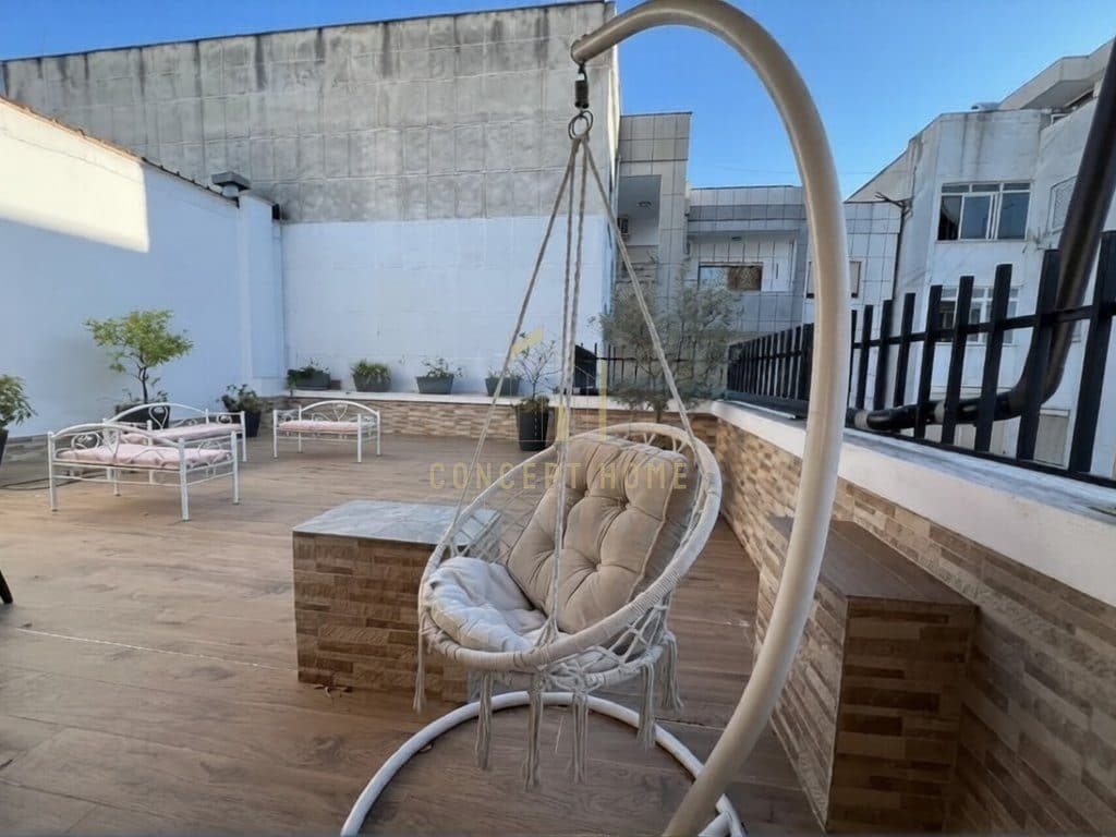 Jepet me qera apartament 1+1