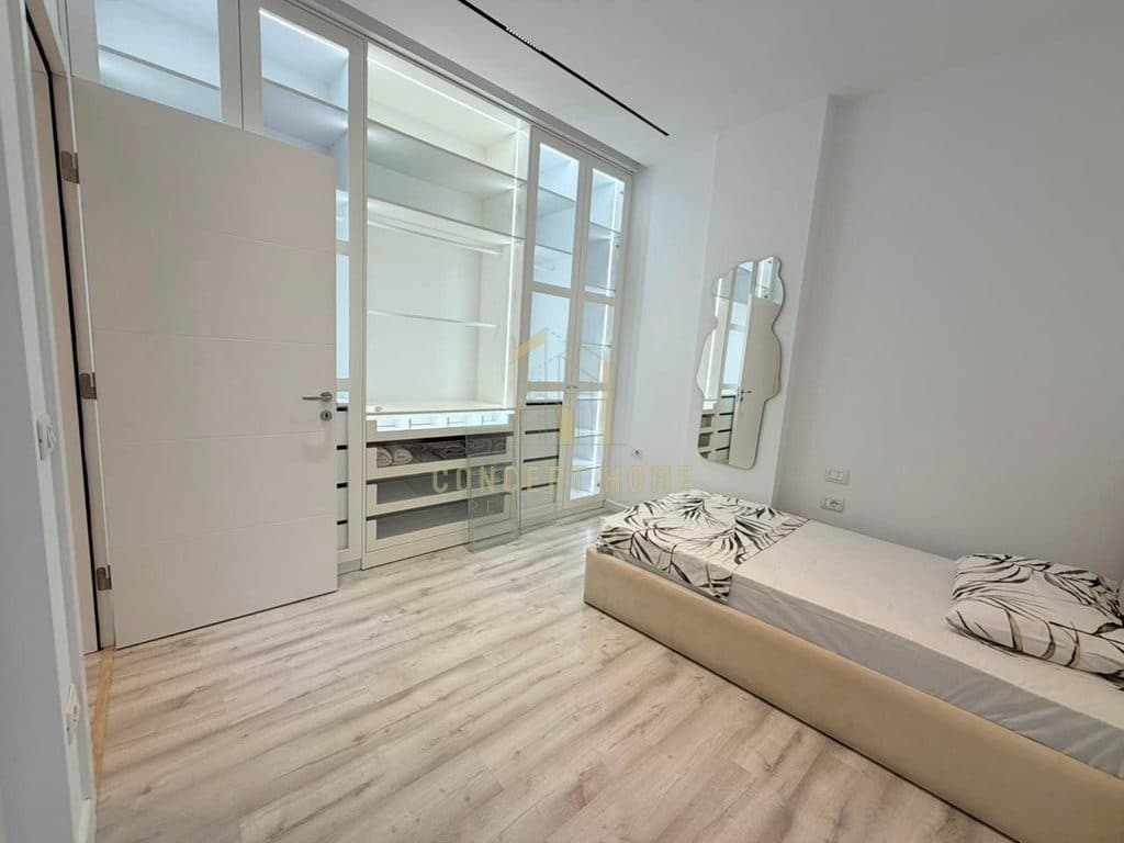 Jepet me qera apartament 2+1 tek 3
