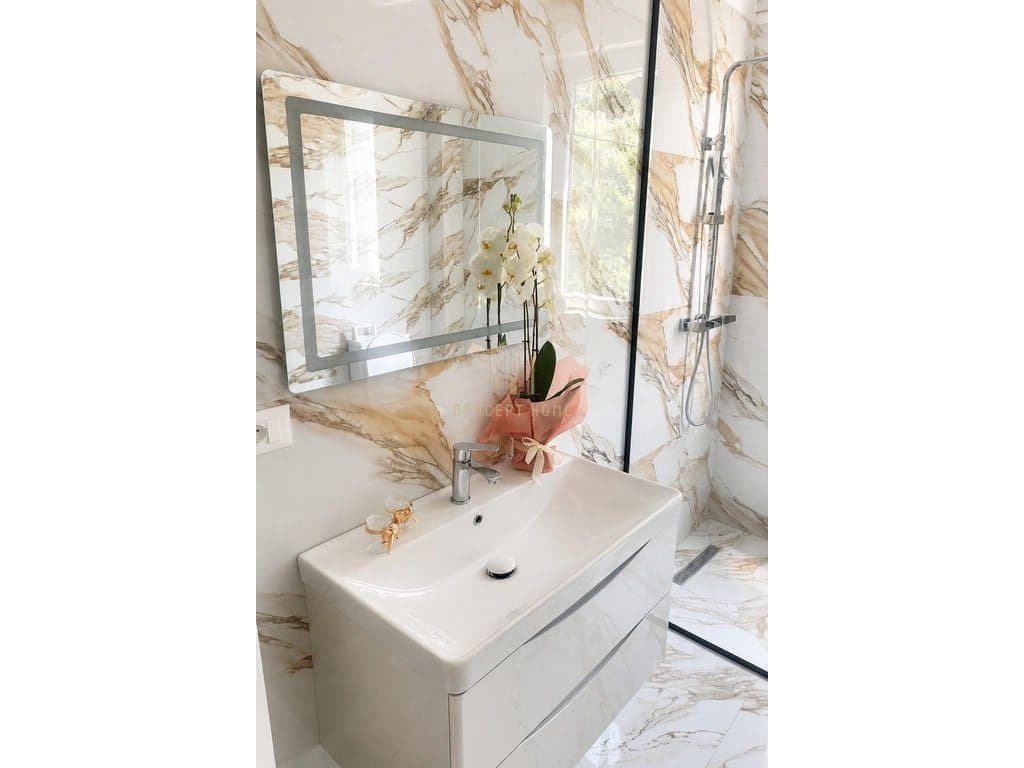 Jepet me qera apartament 2+1 tek Kodra e Priftit 3