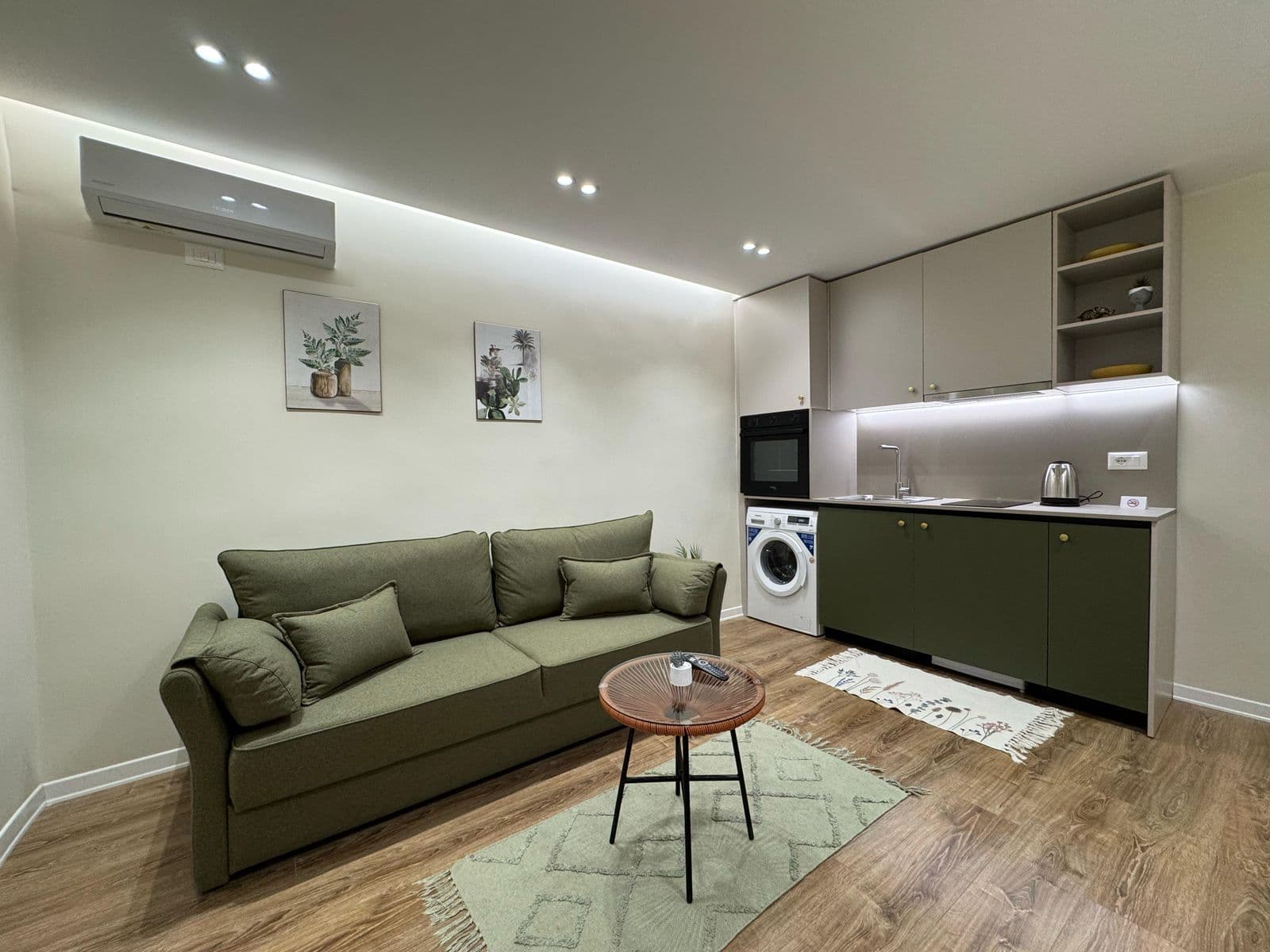Apartamente ne shitje 1+1 dhe Studio - prane Pazarit te Ri