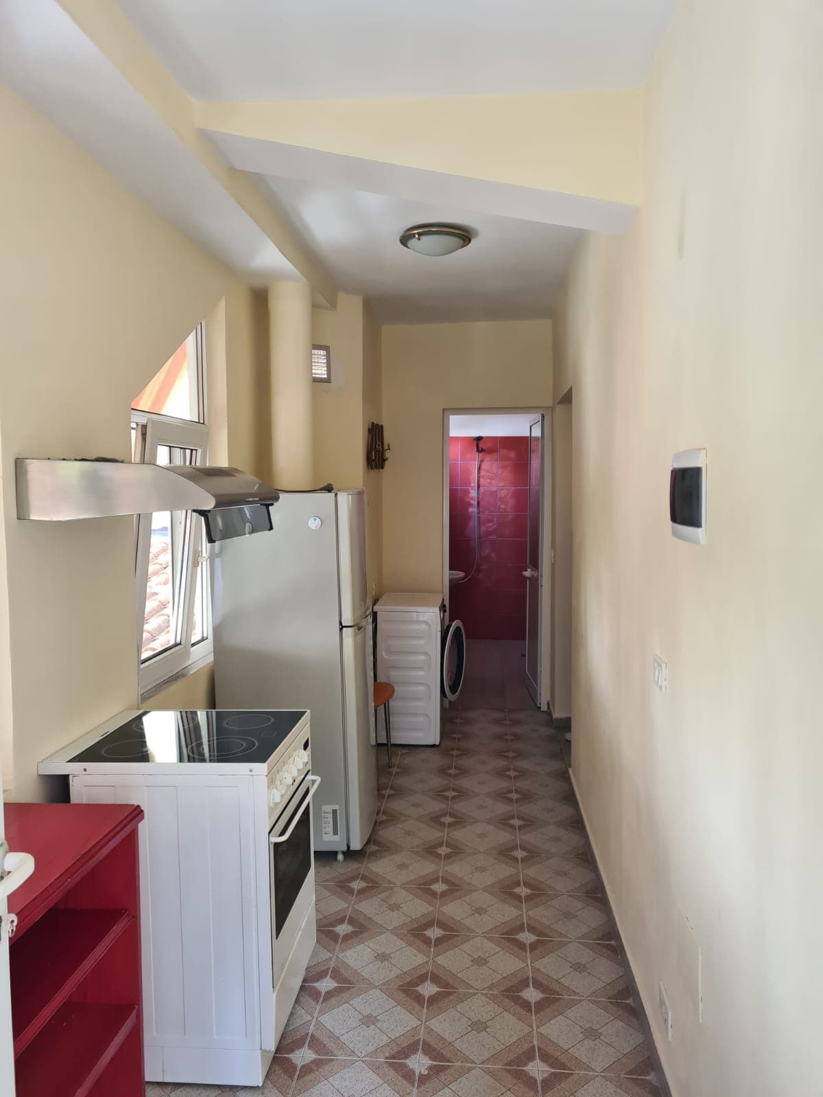 Apartament 1+1 me qira në Qyteti Studenti, Tiranë - 300€ | 37 m² 2