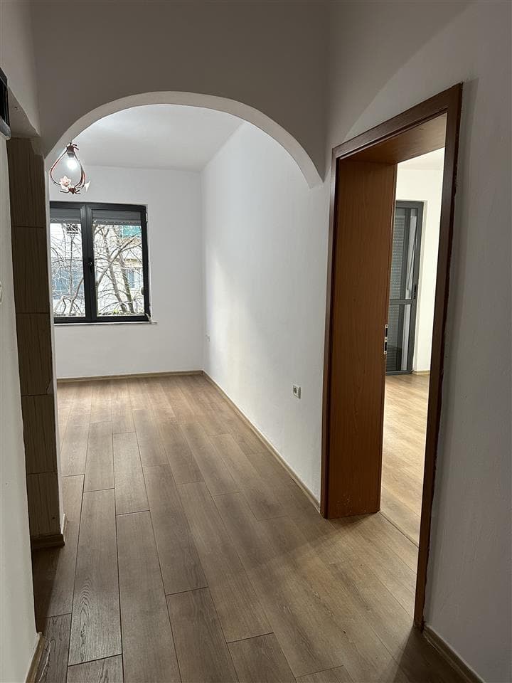 Apartament 1+1 në shitje në Sheshi Willson, Tiranë - 126000€ | 45 m²