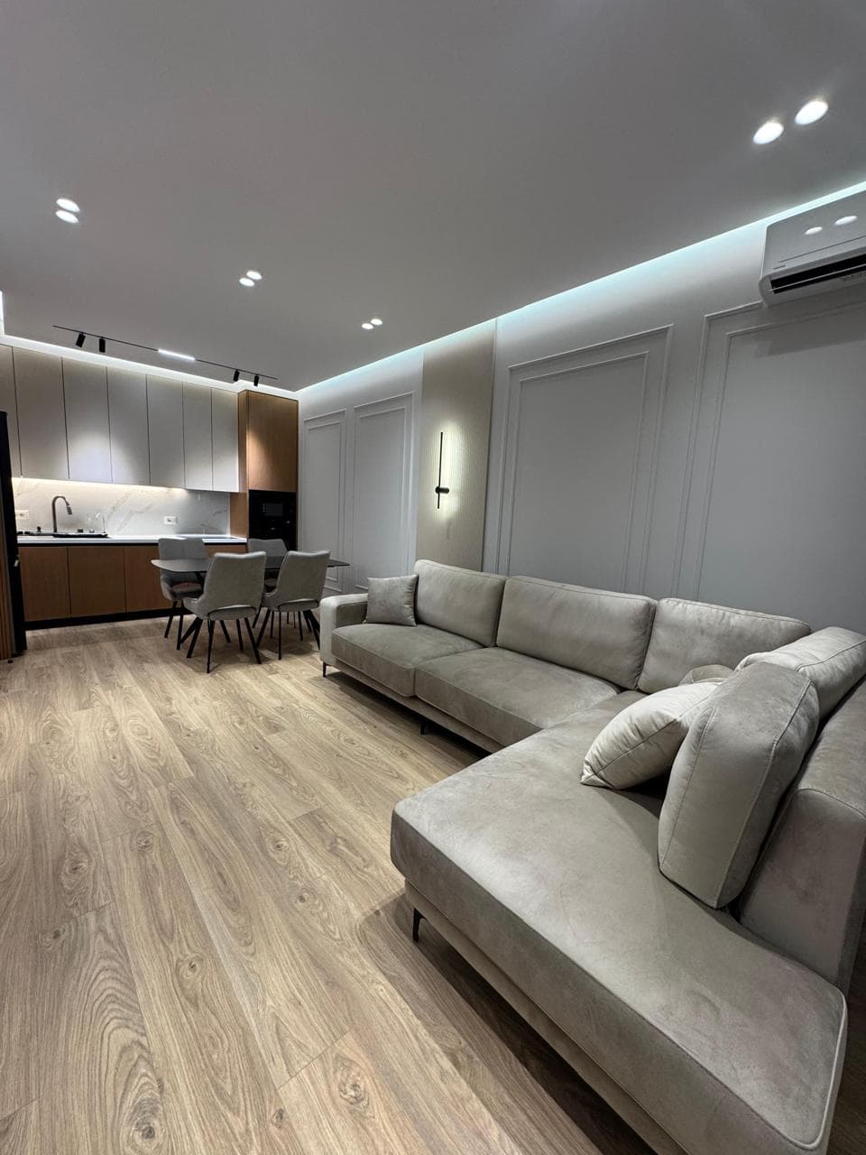 Jepet me qera apartment 1+1 tek Liqeni i thate