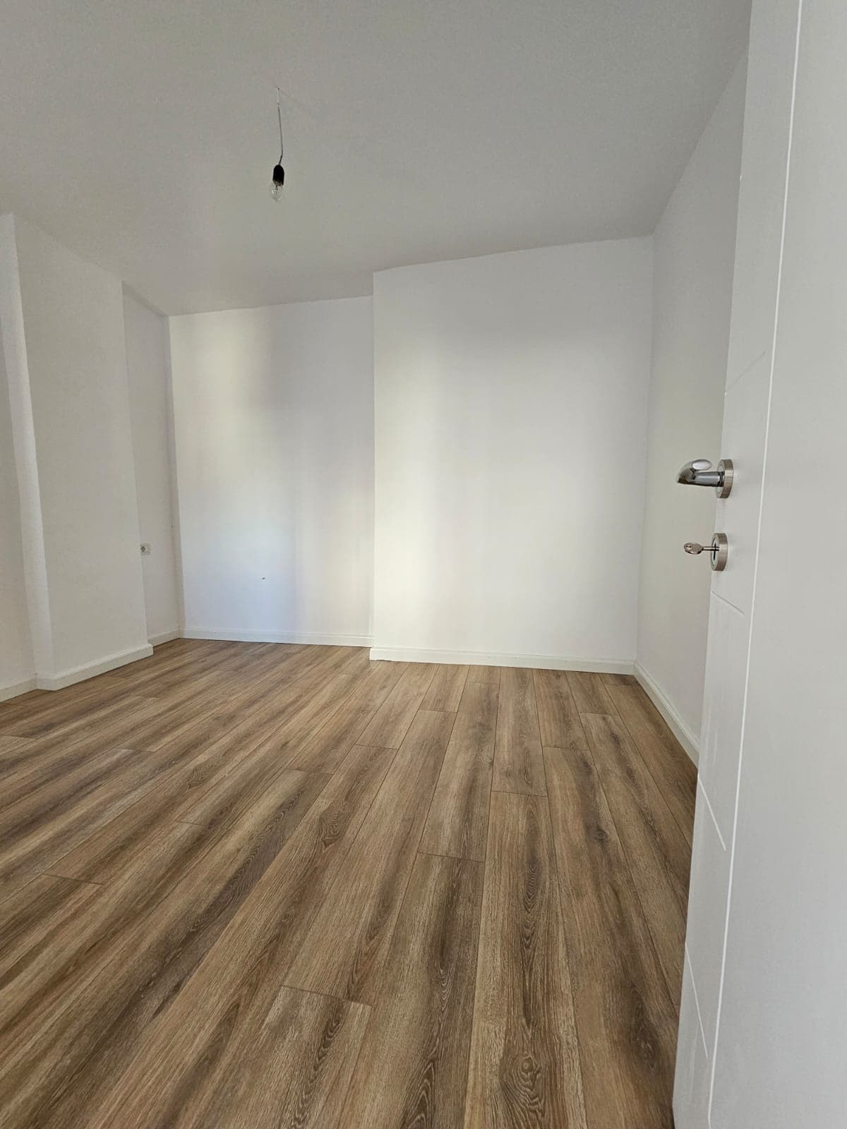 Apartament 1+1 Në Shitje tek 21 Dhjetori, Tiranë - 106000€ | 42 m² 3