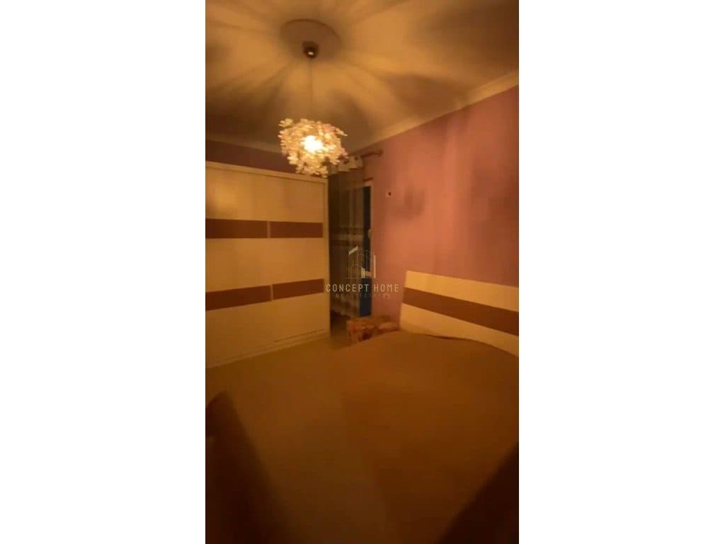 Shitet Apartamenti 1+1 ne Kamëz 4