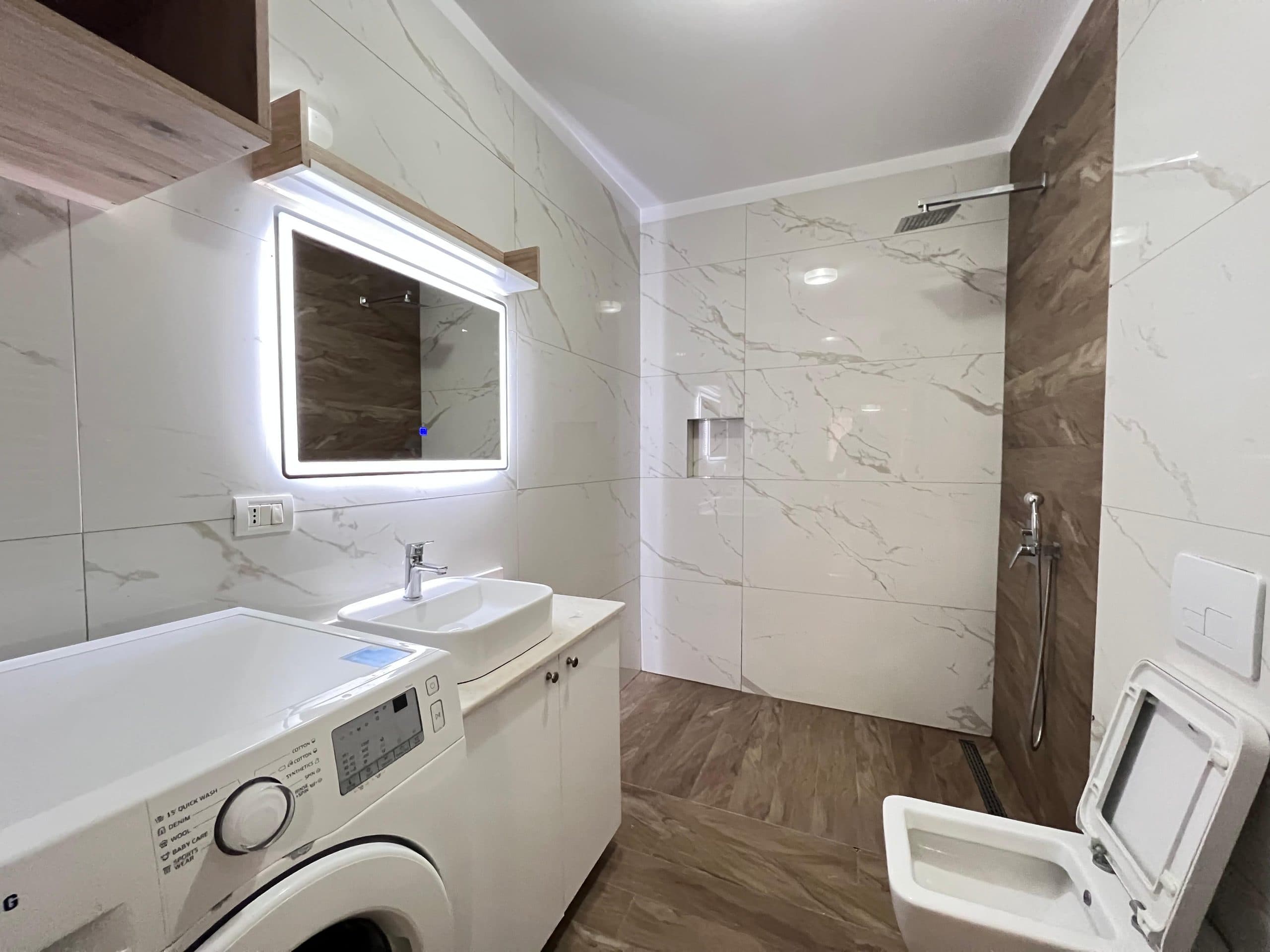Shitet Apartament 2+1+2 ne Yzberisht