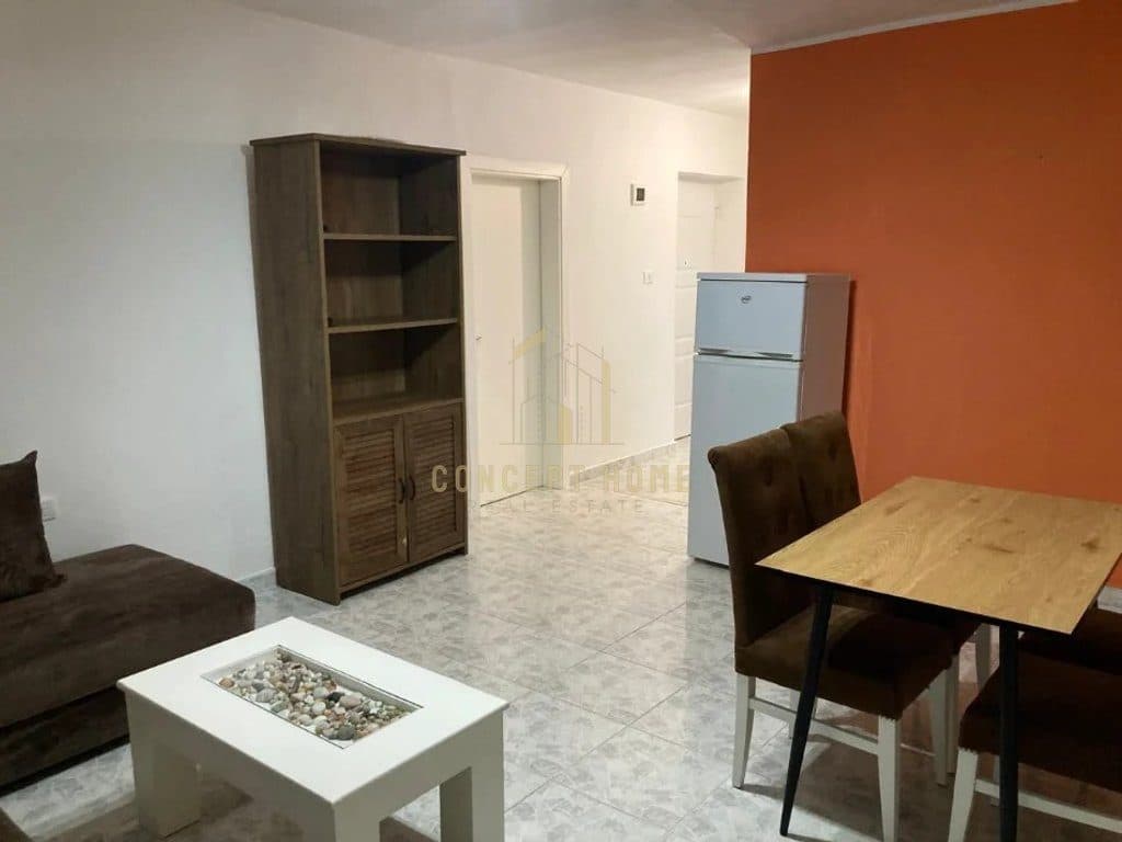 Jepet apartament me qera 1+1 ne Vasil Shanto