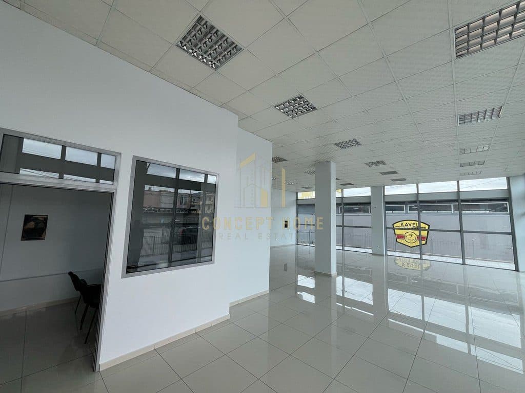 Jepet me qera ambient prane QTU-se 3