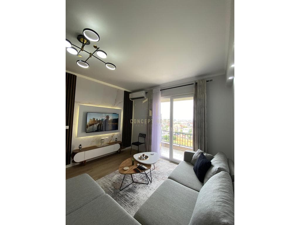 Shitet Apartament 2+1 ne Kamez