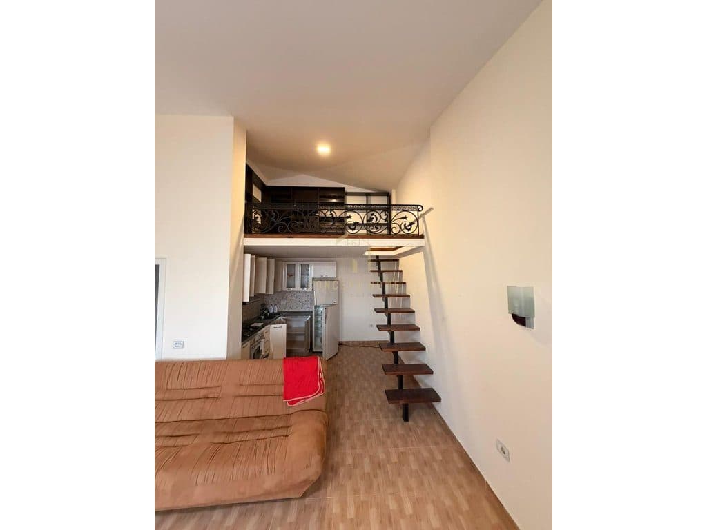 Apartament 2+1+2 Për Shitje në Fresk, Tiranë - 175,000€ | 152 m² 3