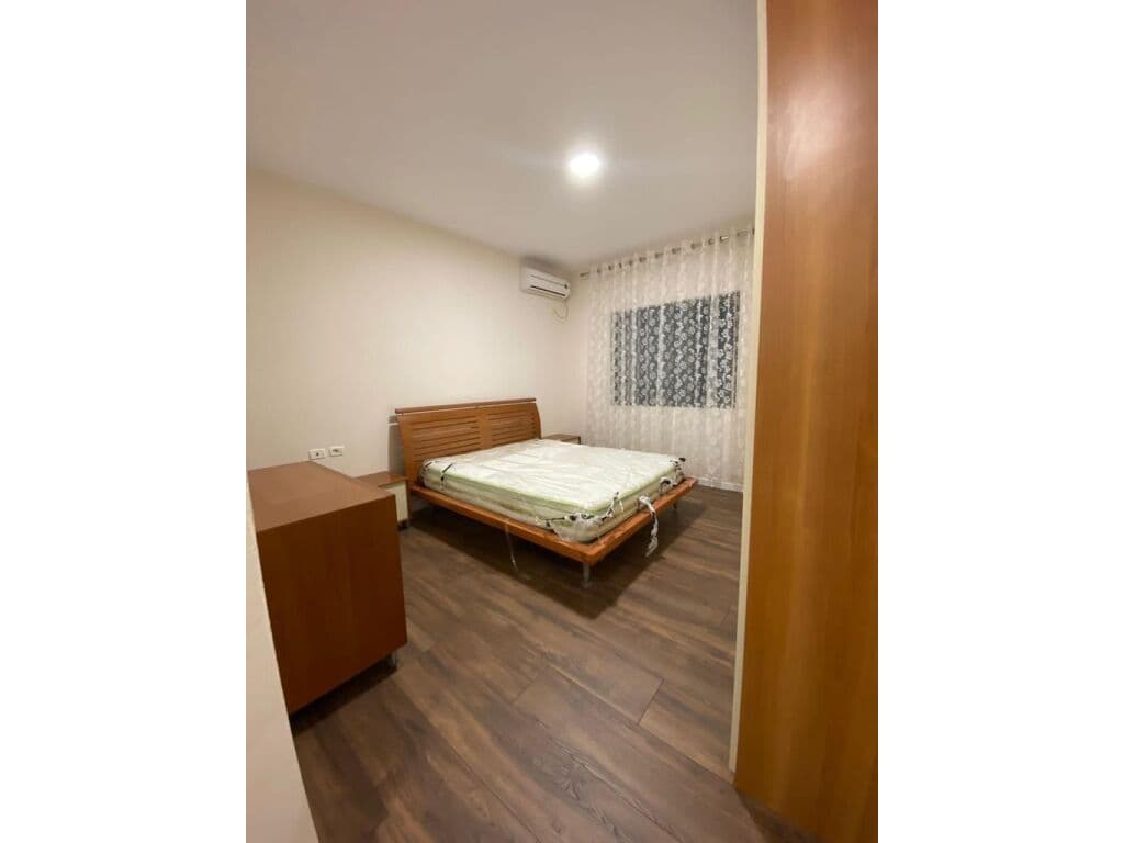 Shitet apartament 2+1+2 ne Astir, prane 2 palmat