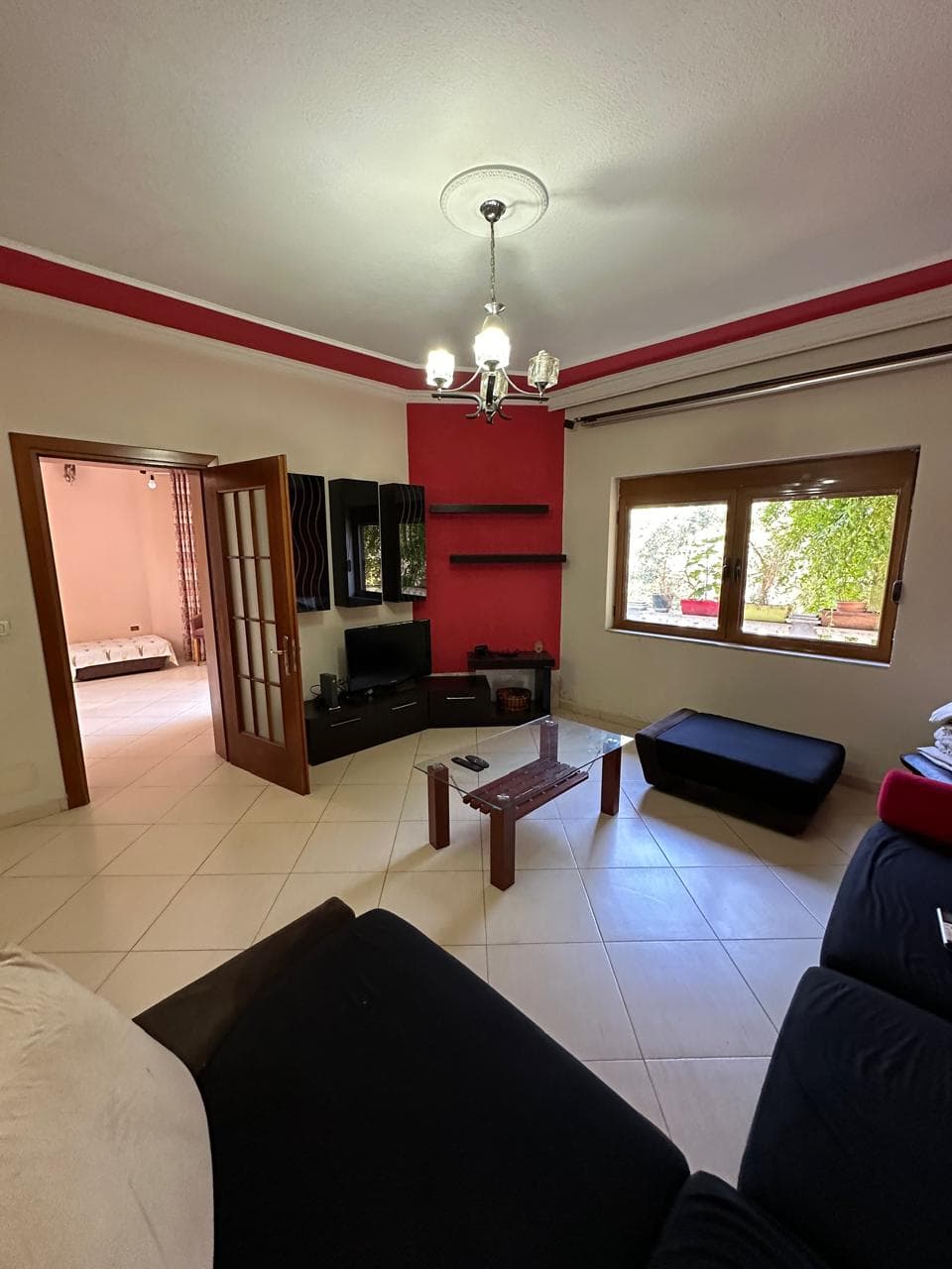 Shtëpi private 2 Kateshe me oborr Per Qira në Laprakë, Tiranë - 500€ 4