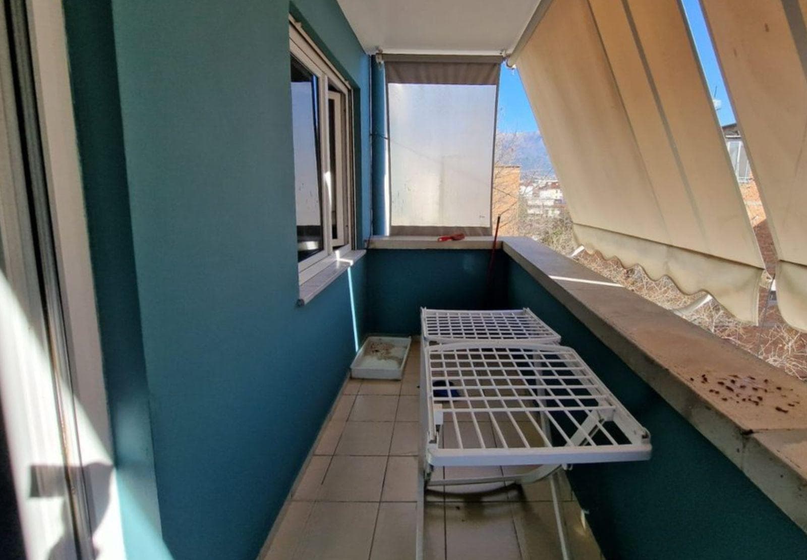 Shitet apartament 2+1+2 Bulevardi Bajram Curri 4