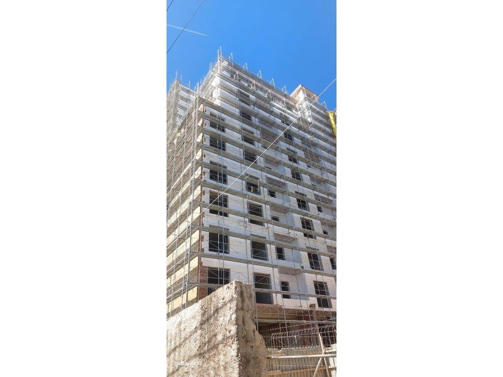 Shitet apartament 1+1 Ish Fusha Aviacionit/ 1400 Euro/m2