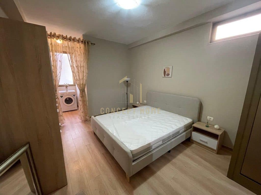 Jepet apartament me qera 1+1 ne Vasil Shanto 3