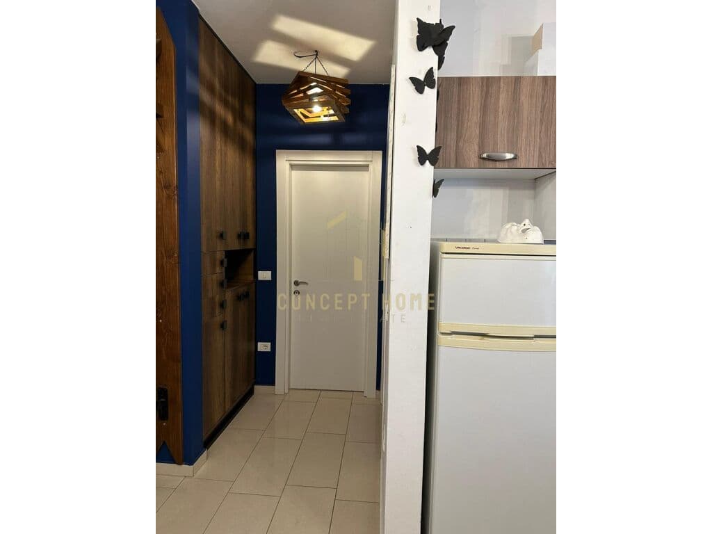 Jepet me qera Apartament 1+1 ne Kopshti Zologjik. 2