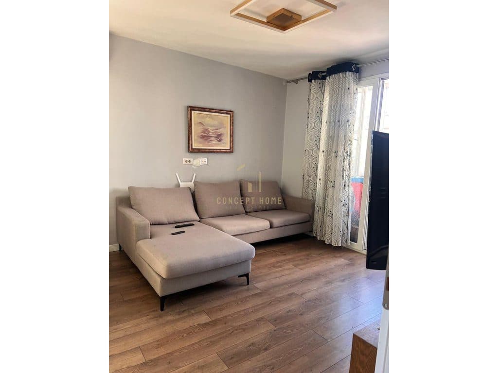 Shitet apartament 2+1 ne Brryl