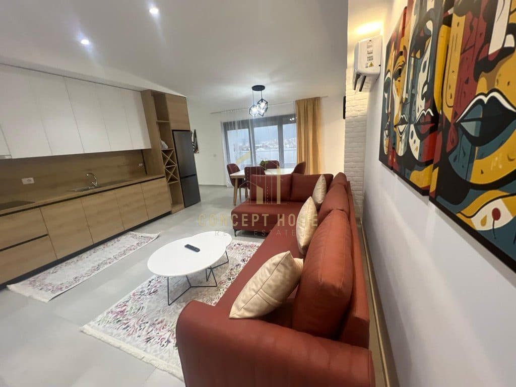 Jepet me qera apartament 2+1 tek