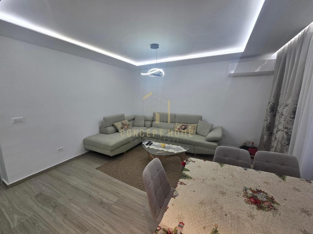 Shitet apartament 2+1 ne Brryl.