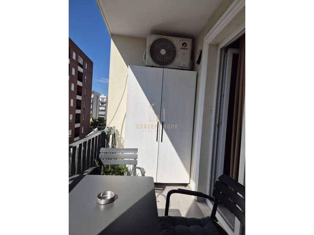 Jepet me qera apartament 2+1 ne Kamez 4