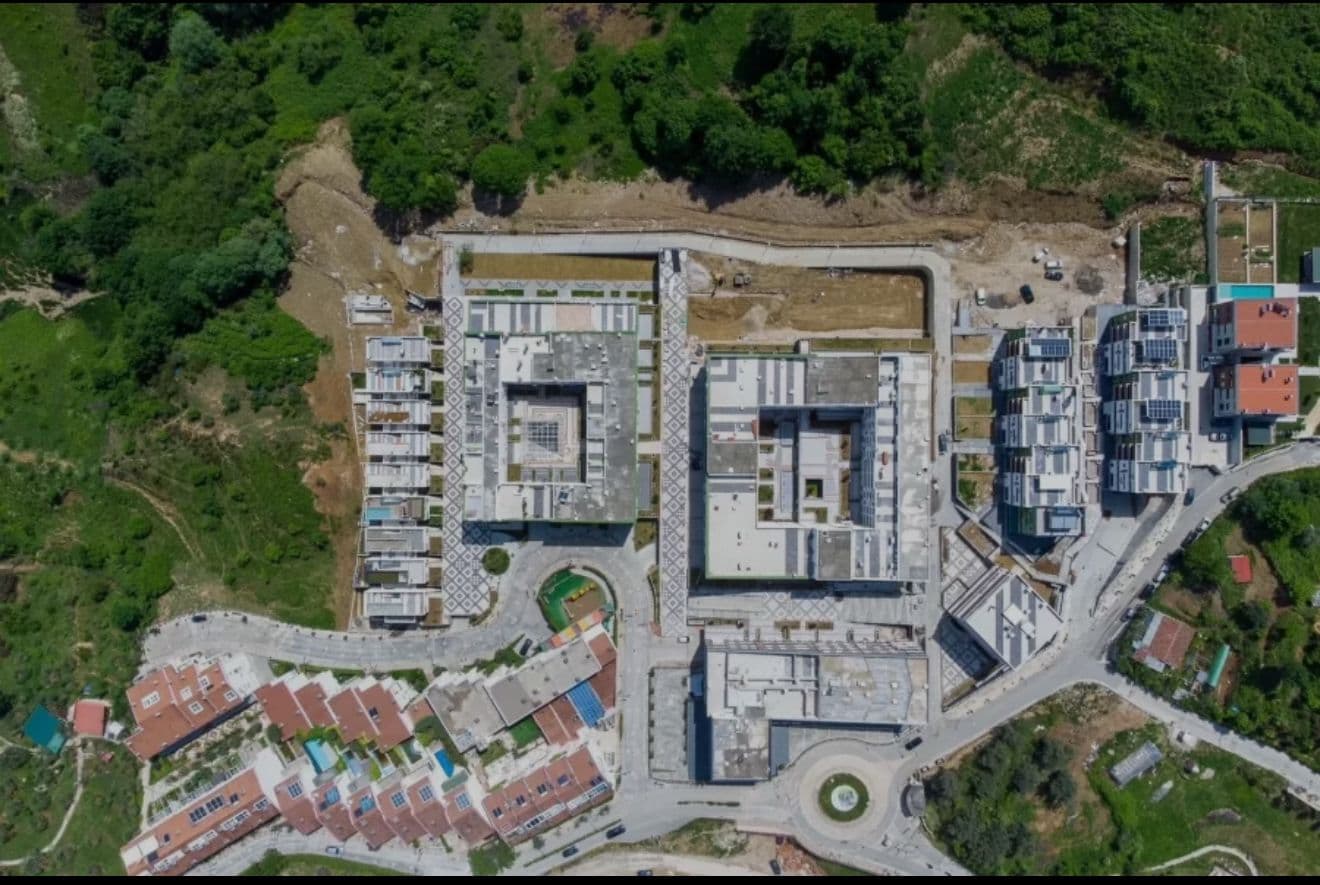 Shitet apartament 2+1+2 te Zgjerimi i Kodrës së Diellit!