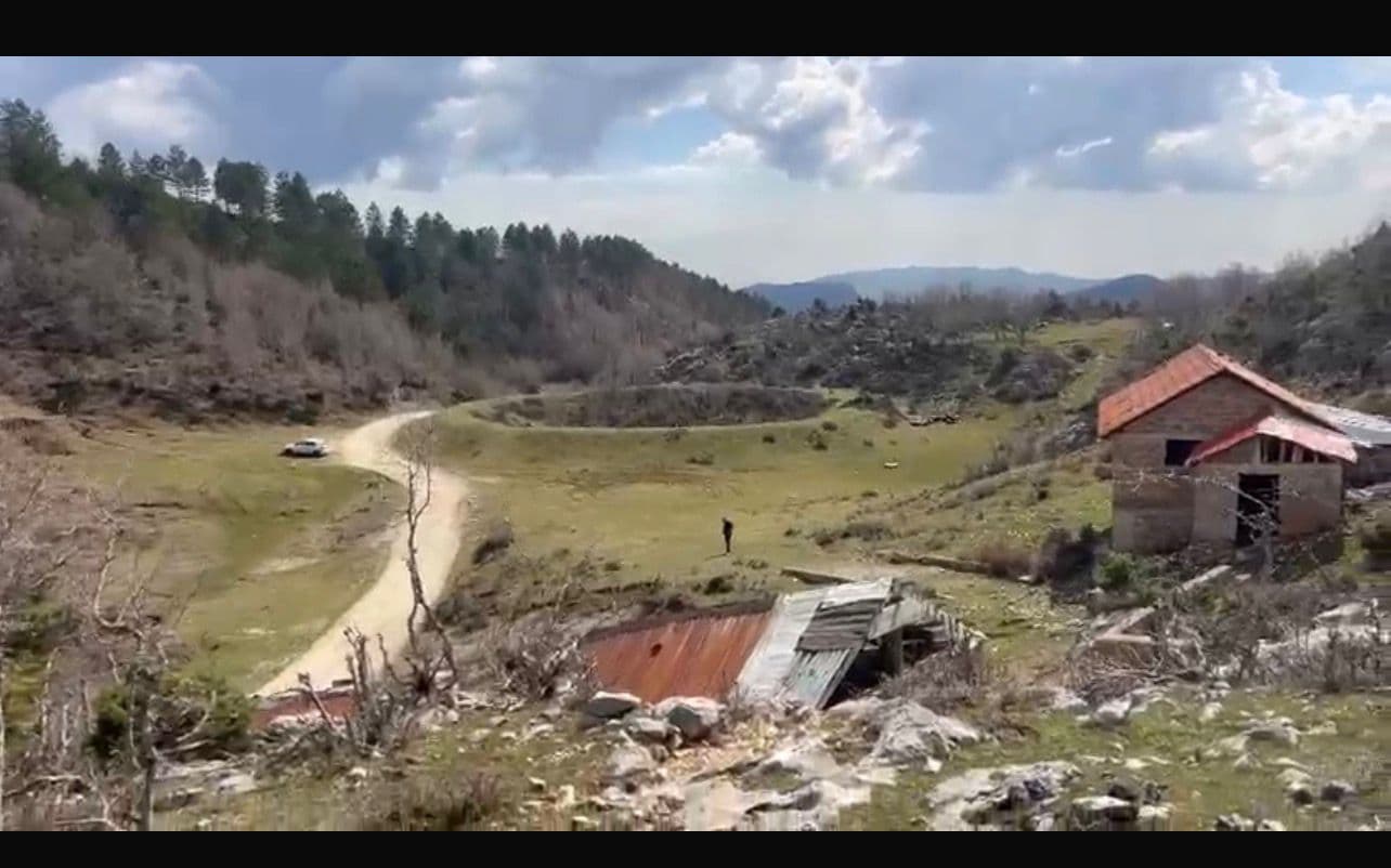Shitet Stan ,Toke + Shtepi e Vjeter ne Dajt