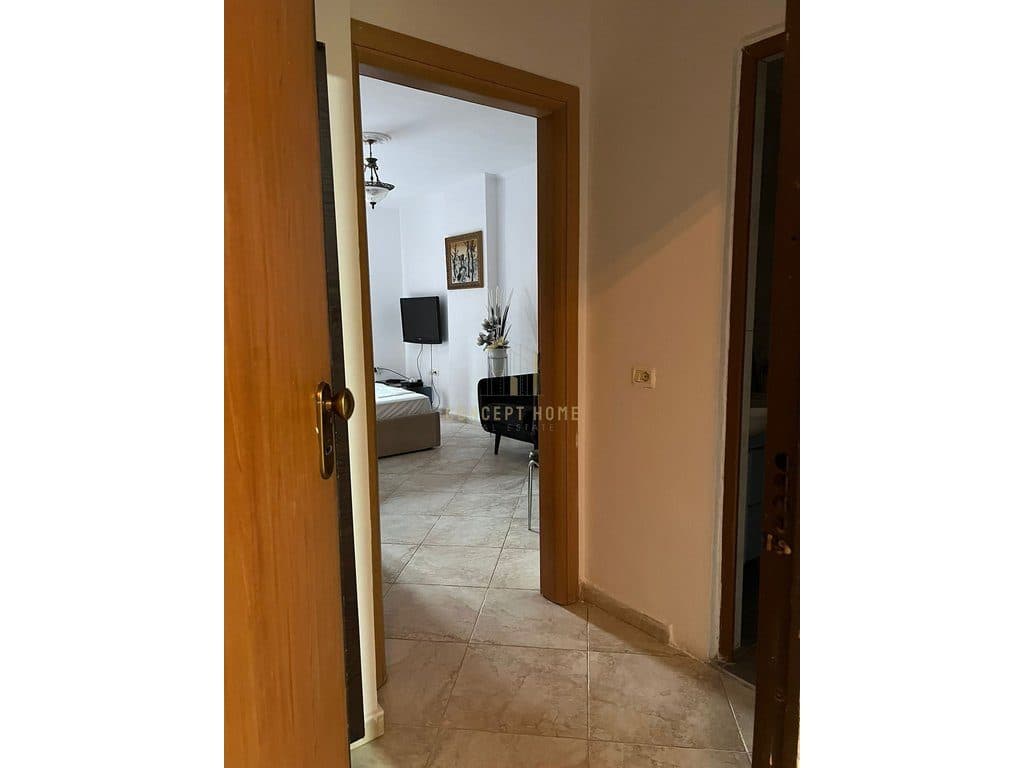 Garsoniere Me Qira në Rruga Barrikadave, Tiranë - 520€ | 45 m² 3