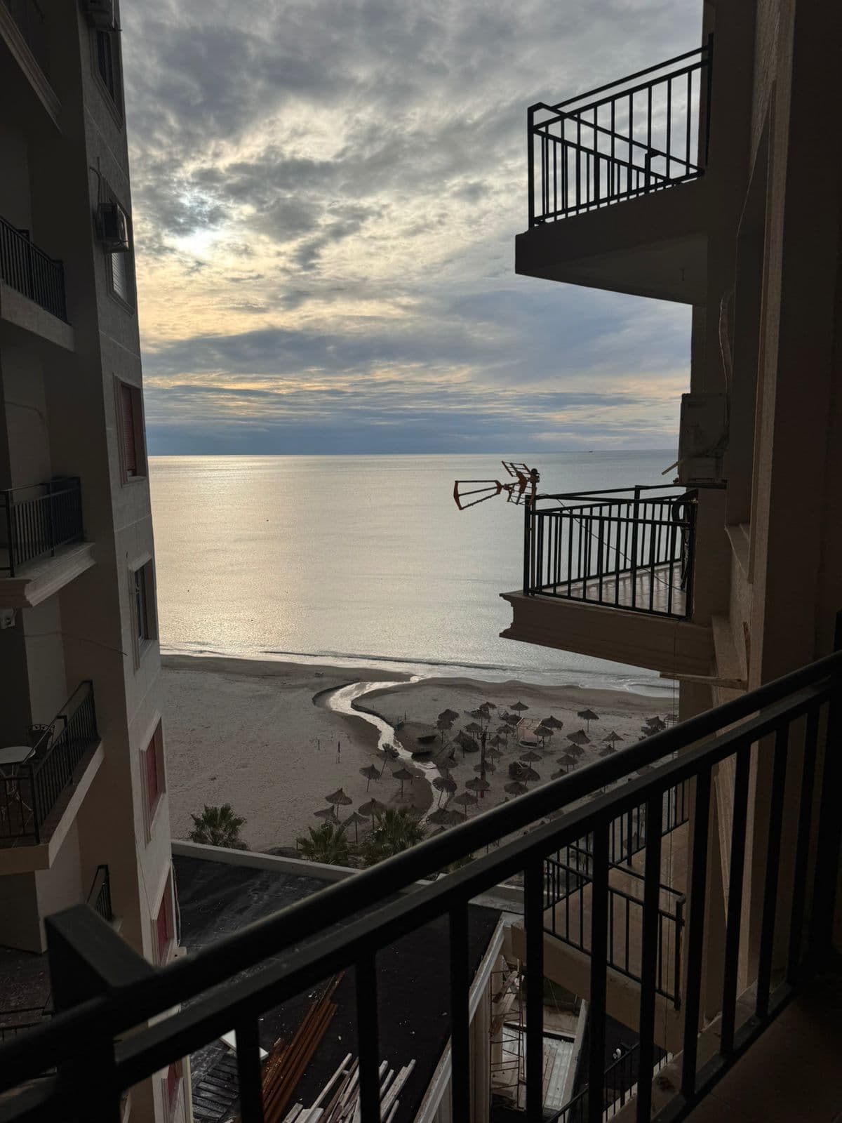 Shitet apartament 1+1 ne Durres 1