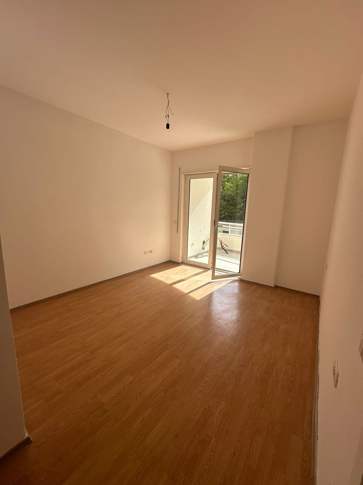Apartament 2+1+2 Për Shitje në Fresk, Tiranë - 99000€ | 90 m²