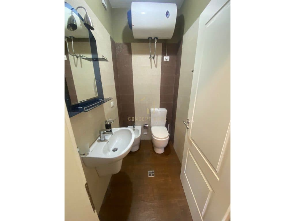 Jepet me qera Apartament 2+1 te Rruga Peti, Liqeni i Thatë 3