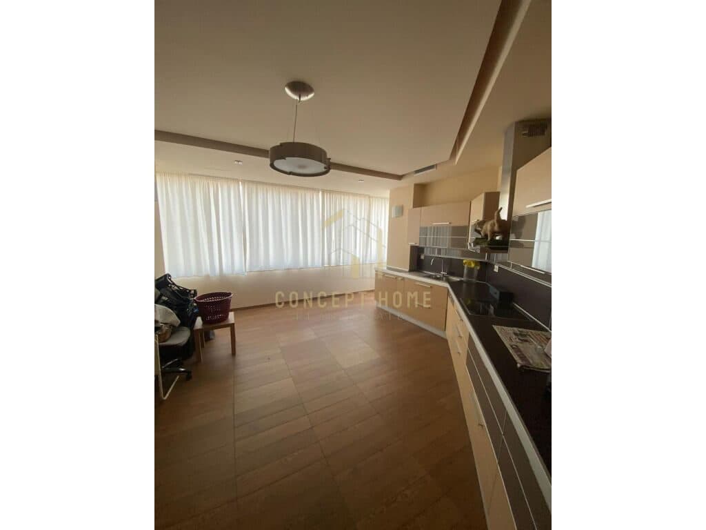 Apartament 2+2 Për Qira në Blloku, Tirana - 1500€ | 160 m² 2