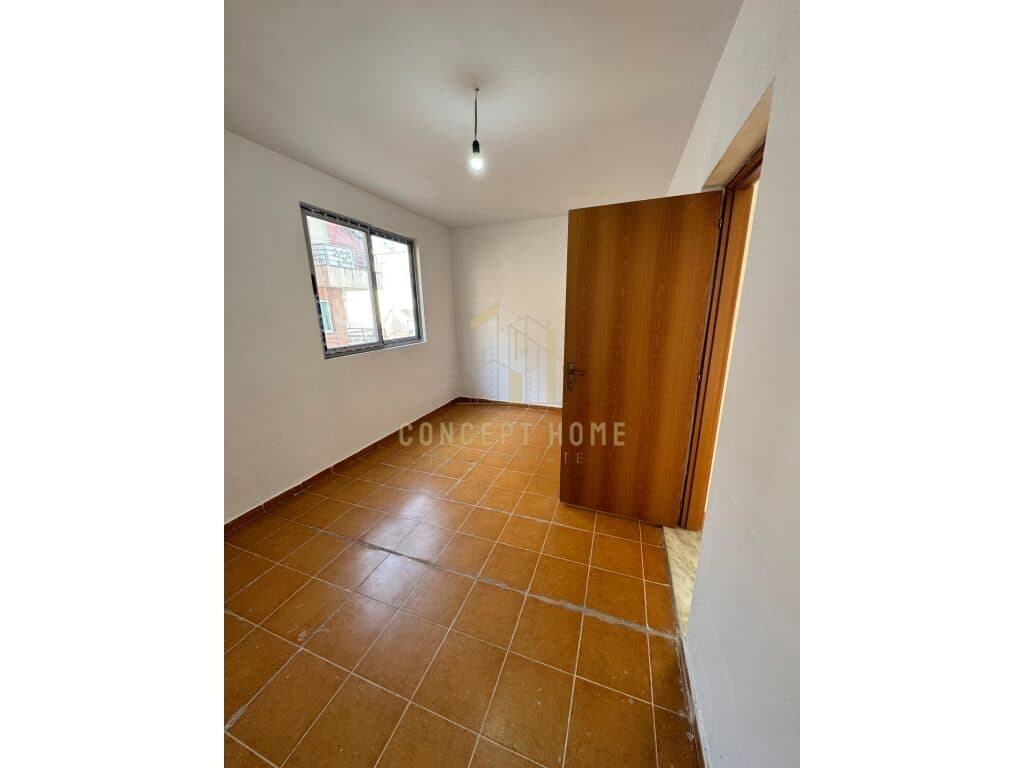 Shitet apartament OKAZION 3+1+2 prane Kodra e Diellit-193.000 euro 4