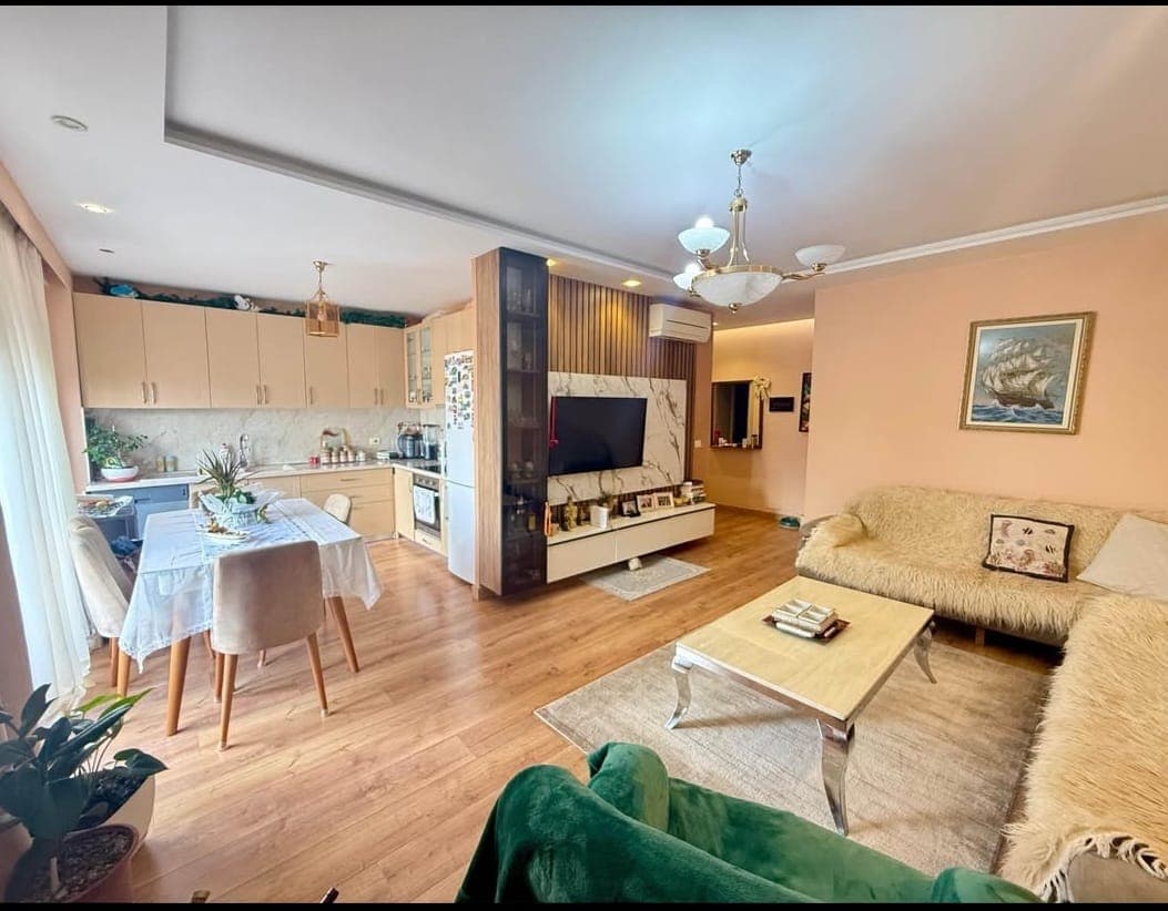 Apartament 3+1 Për Shitje në Kopshti Botanik, Tiranë - 315,000€ | 120.7 m² 2
