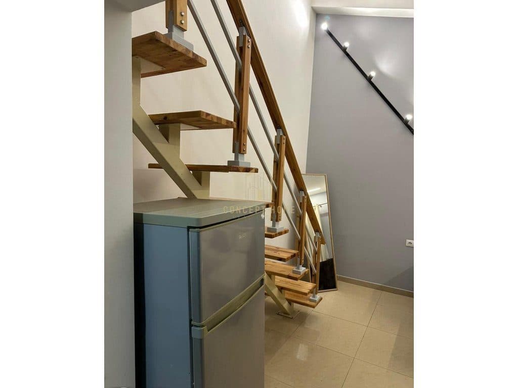 Jepet apartament Dublex 1+1 me qera tek 4