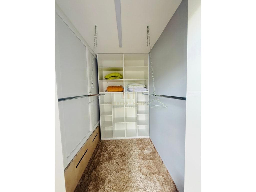 Jepet me qera Apartament 2+1+2 tek Liqeni i Thate 4