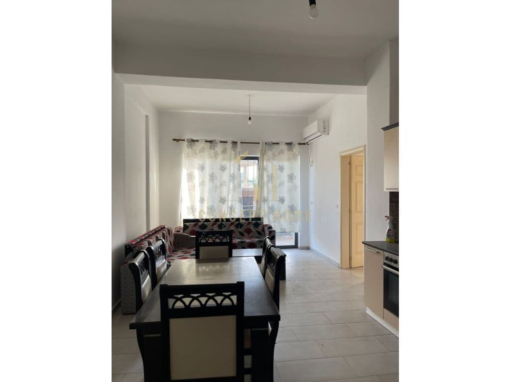 Shitet apartament 2+1+2 ne Astir